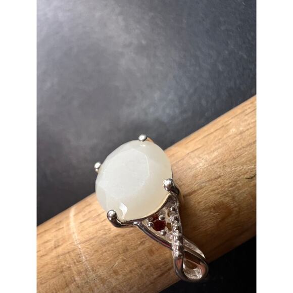 NEW Silver moonstone ring in sterling silver size 6 - Picture 10 of 11
